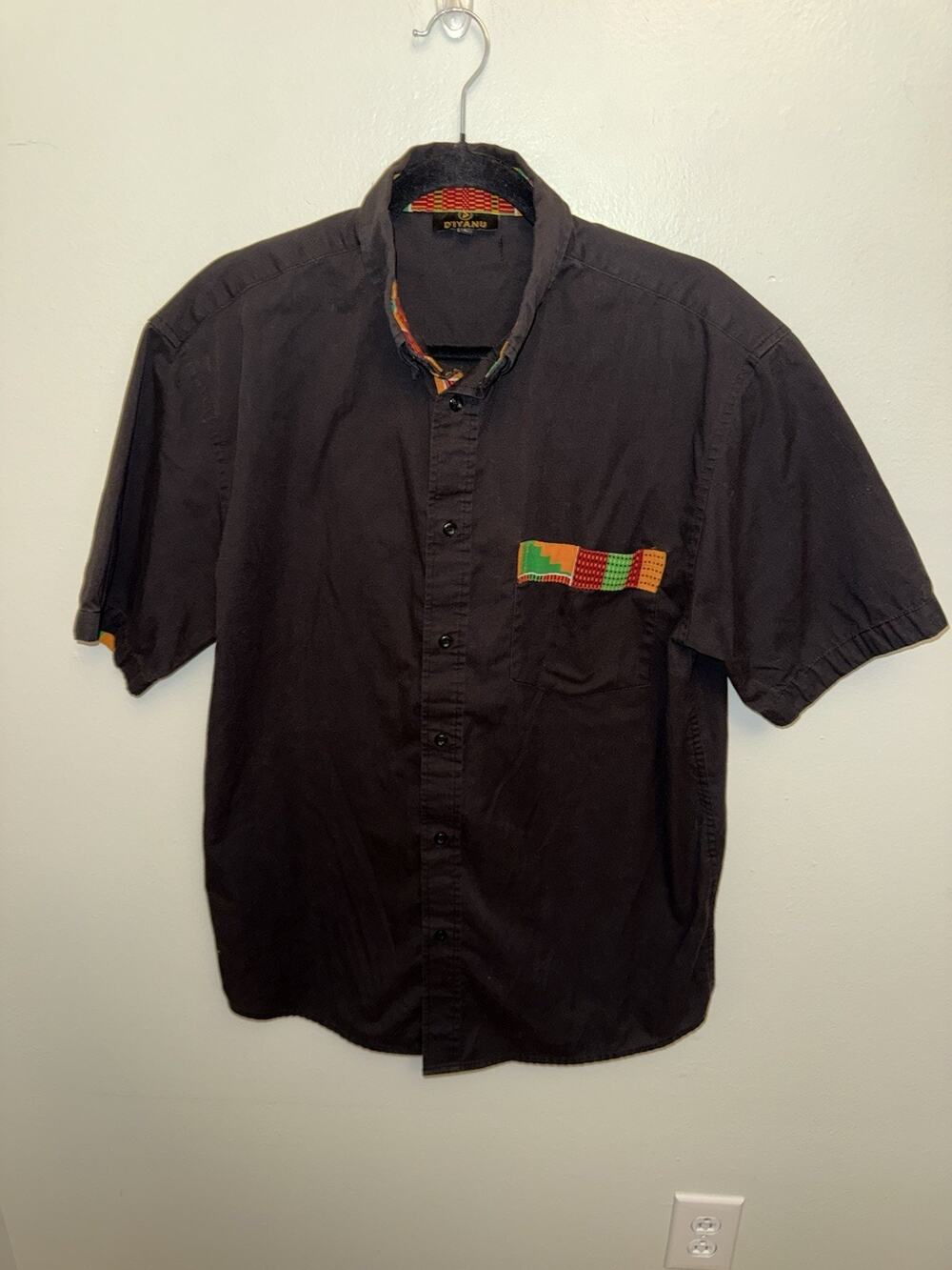 D'iyanu Large African Print Button-Up Shirt Short Sleeve Bold Pattern Black
